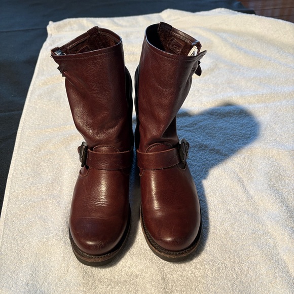 Frye Veronica Slouchy Short Boot - Brown - Picture 3 of 11